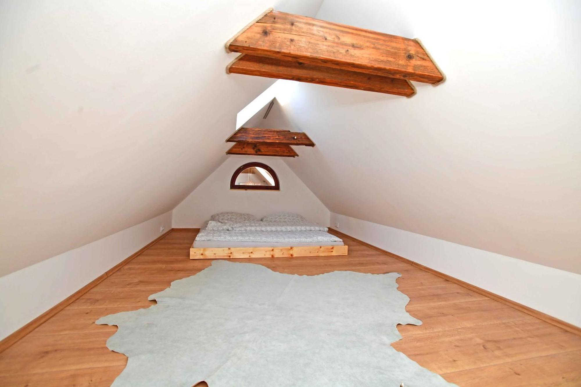 Romantic Apartment Under The Prague Castle Екстериор снимка