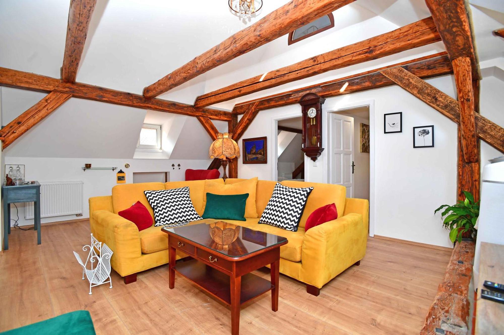 Romantic Apartment Under The Prague Castle Екстериор снимка