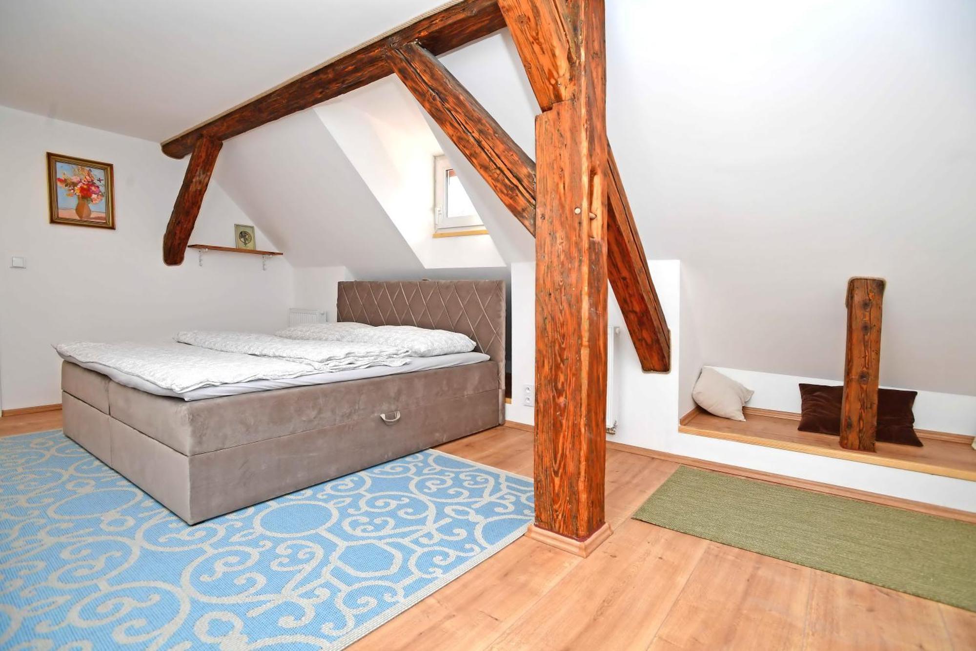 Romantic Apartment Under The Prague Castle Екстериор снимка